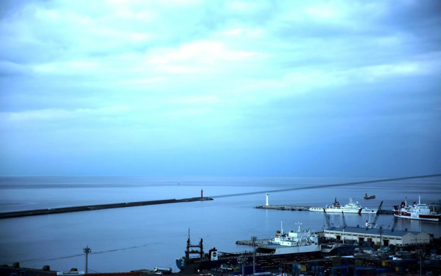 Harbor Hotel