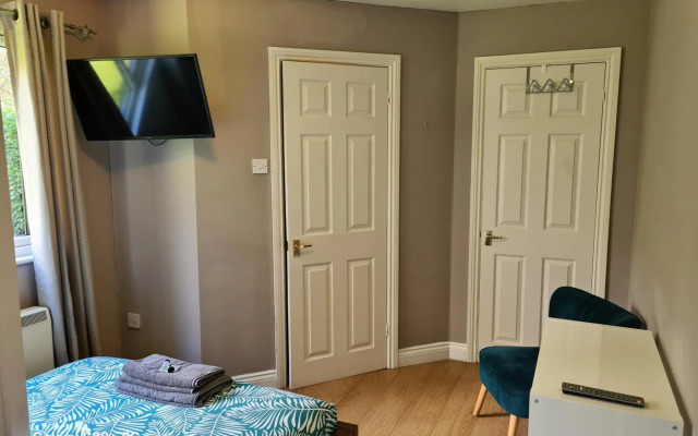 The Reading whole chalet