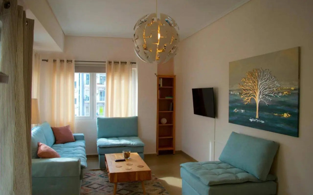 Sunny Central Luxury Apartment