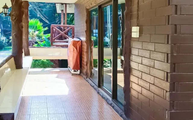 Saitharn Iyara Resort