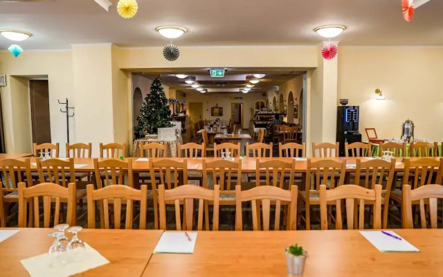 Land Plan Hotel And Restaurant