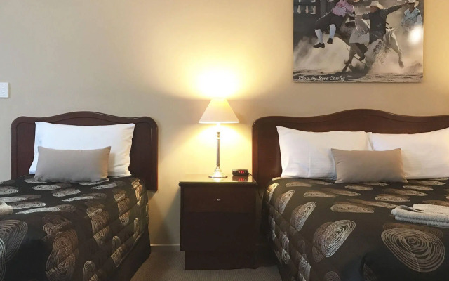 Endeavour Court Motor Inn