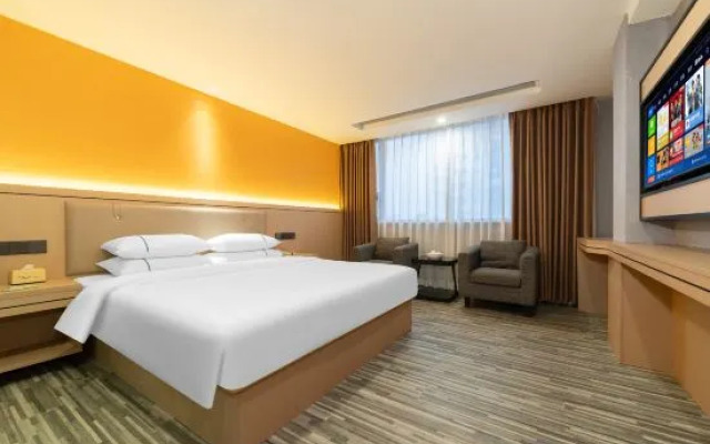 City Convenience Hotel (Shantou High Speed Railway Station Longhu Branch)