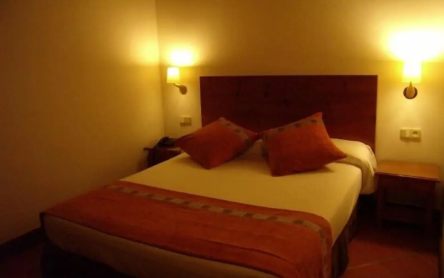 Hotel y Apartamentos Vilagaros
