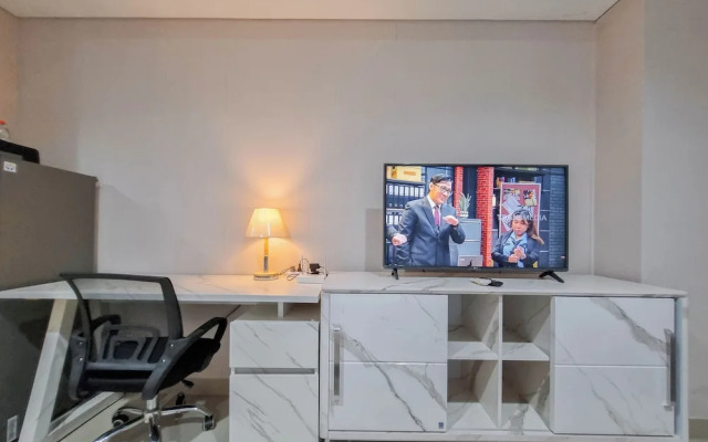 Comfortable And Spacious Studio At Patraland Amarta Apartment