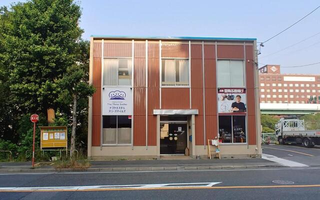 Nagoya Hostel The Three Smiles