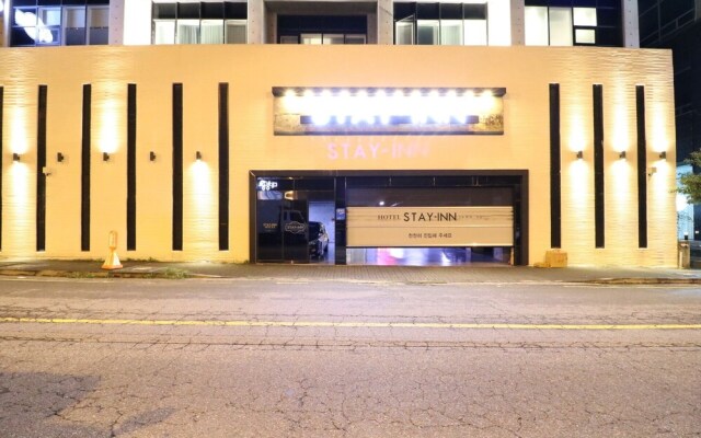 Stay-inn Hotel