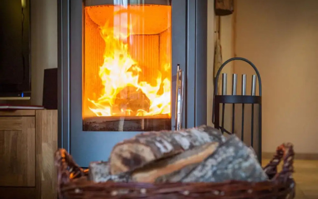 To Salamander No. 15a