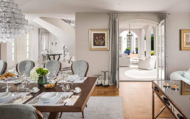 Villa Elegance