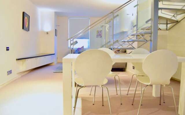 Cosy 1 Bedroom Flat in Chelsea Off Kings Road