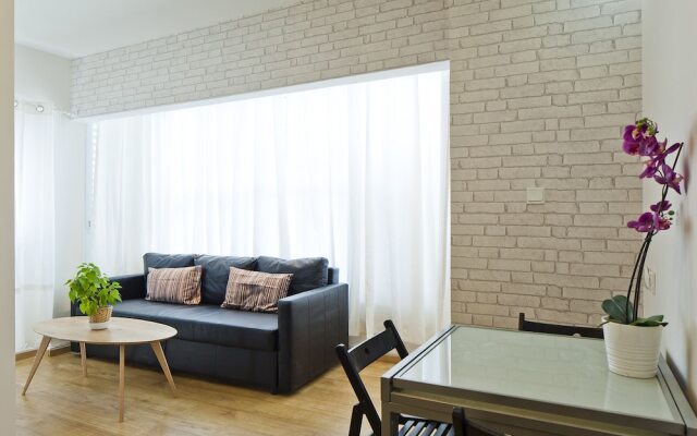 tlv suites inn 2 rooms
