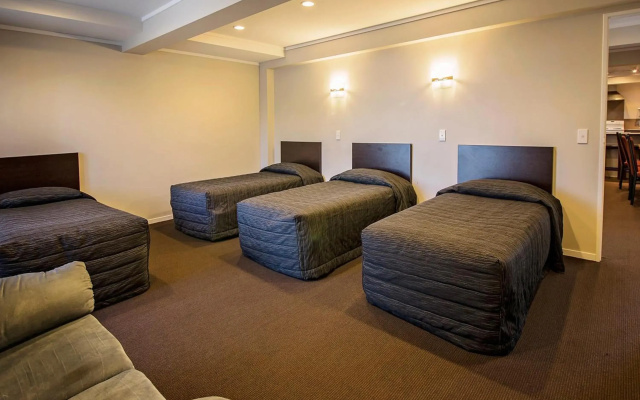 Aspree Motor Inn