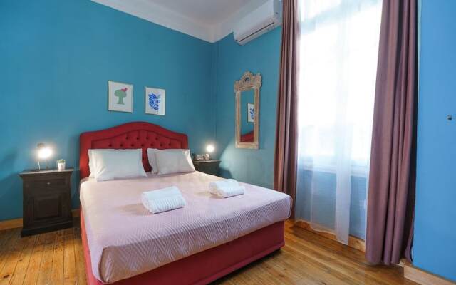 Luxury Art Deco 1-bed Apartment in Thessaloniki