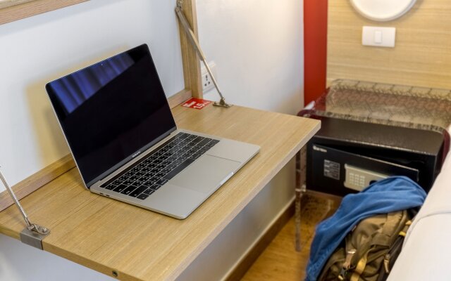 Easy Planet Phuket, Patong