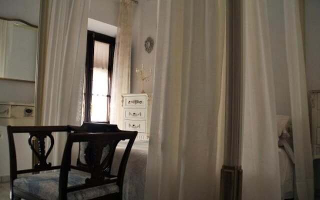 Mayflowers Hostel