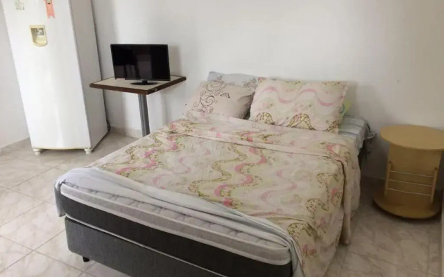 Ótima casa com piscina em Praia Grande