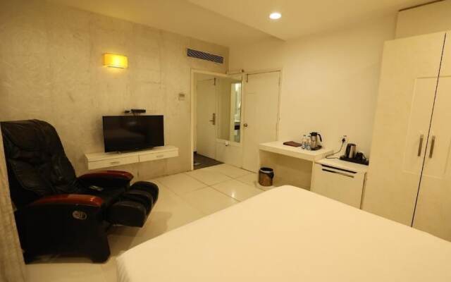 Hotel Varun
