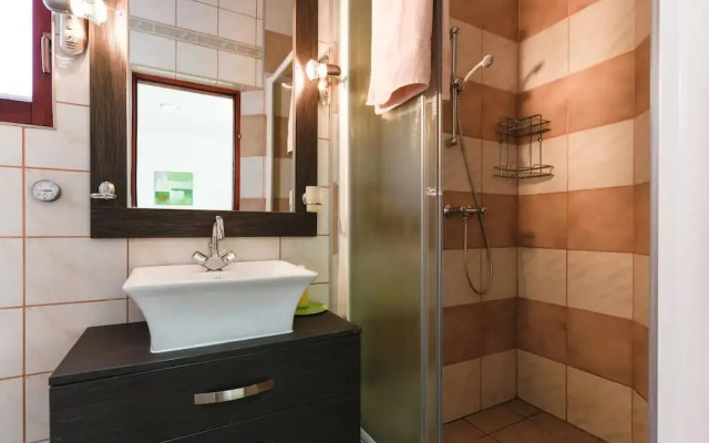 Modern Apartment Arena Near the Beach Jaz