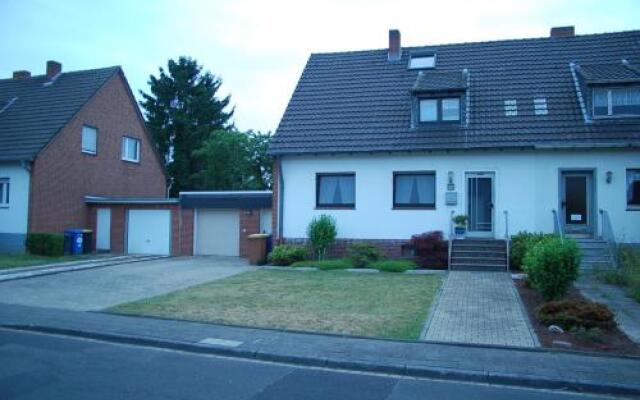 Haus 23