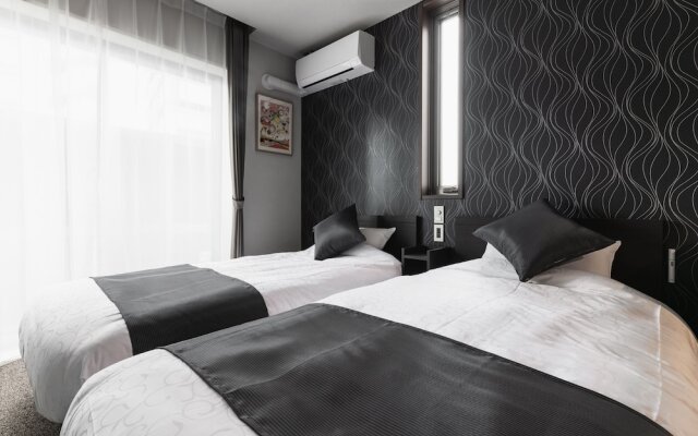 Grand Base Tenjin
