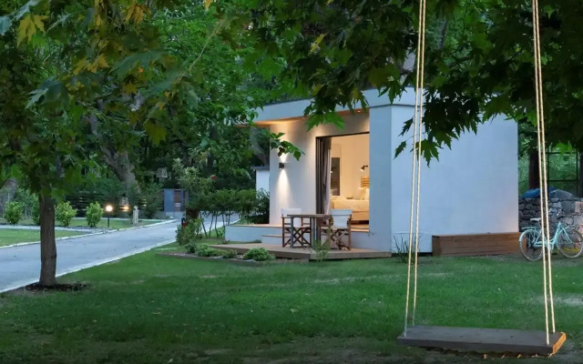 Gkaras Campsite & Apartments