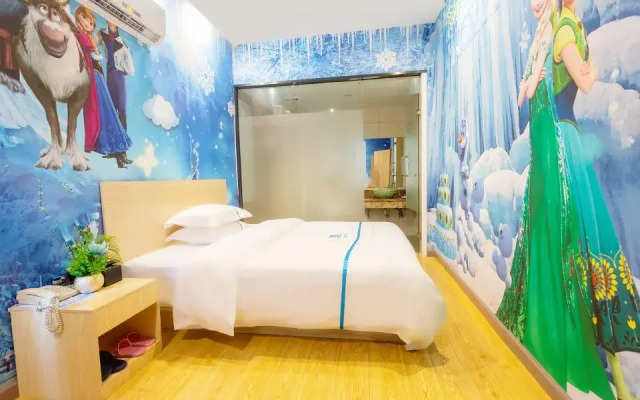 Lily Hotel ( Yangxi West Lake )