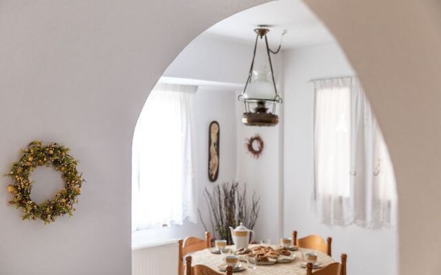 Galini Traditional House