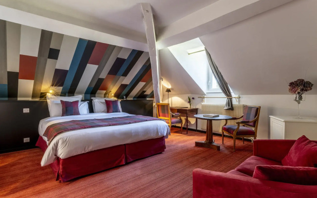 La Chapelle Saint - Martin Relais & Chateaux
