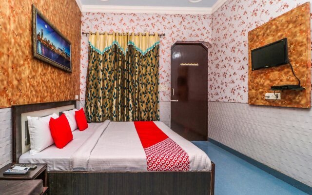 Punjab Hotel By OYO Rooms