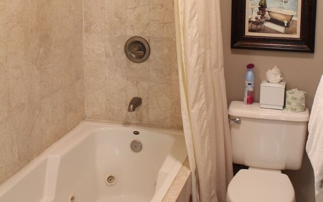 The Inn Above Oak Creek