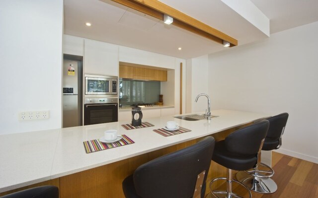 Maggies Beachfront Apt. 3