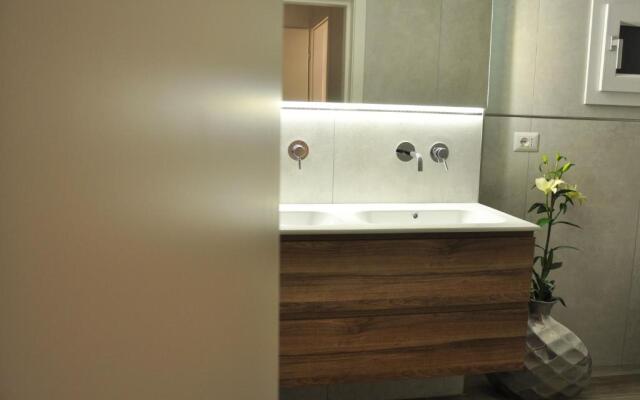 Luxury Apartments Cervia private swimmingpool