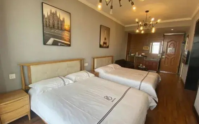 Xiaoyi Binguo E-sports Theme Apartment