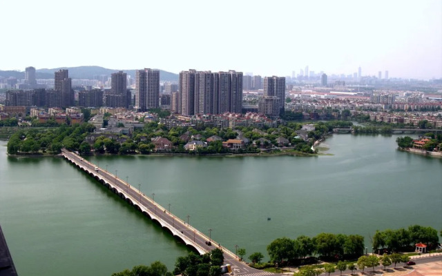 Nanjing Shu Ge Hotel