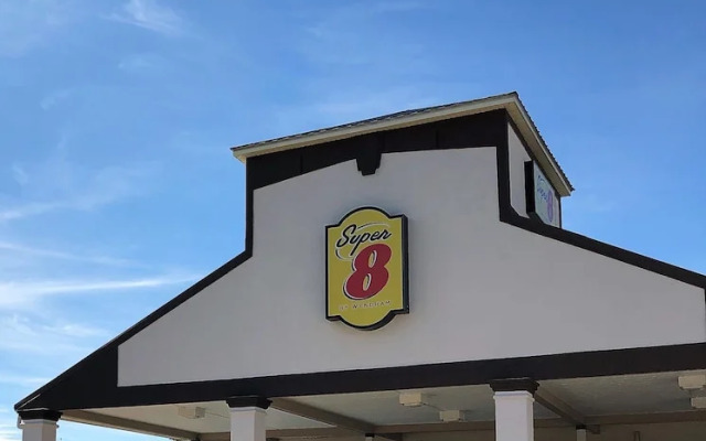 Super 8 Gulfport Near Biloxi