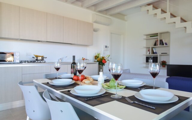 Sirmione Halldis Apartments