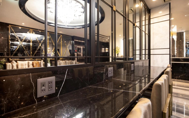 The Grandeur Hotel