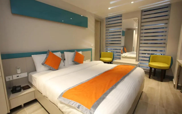 Hotel Kailash Plaza