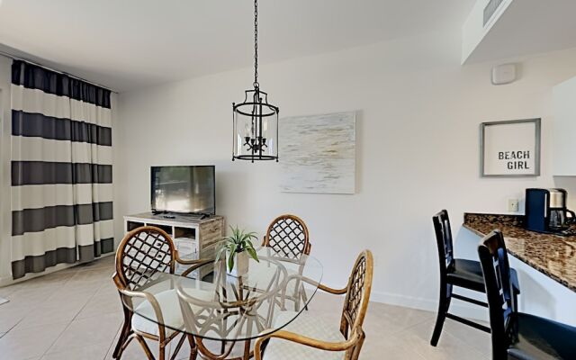 Beach Resort  by SVR