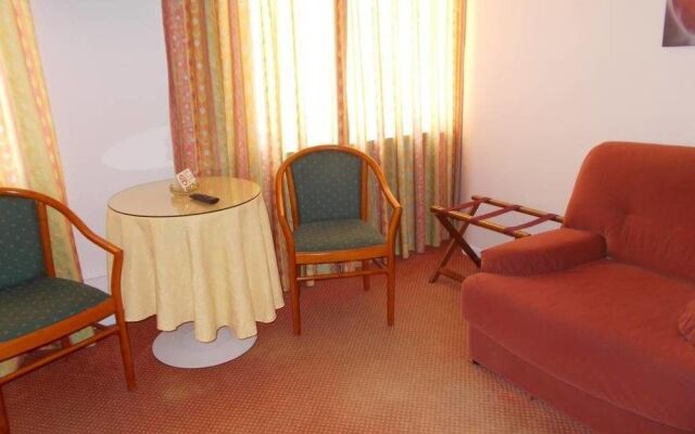 Malecot Hotel by F-Hotels