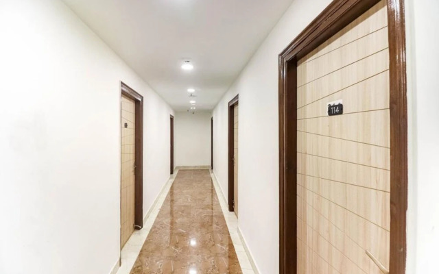 ADB Rooms Hotel Nazeer