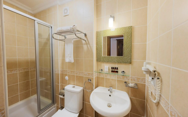 Seven Hills Hotel - Special Class