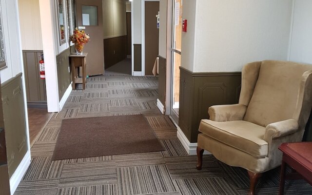 Seaport Inn