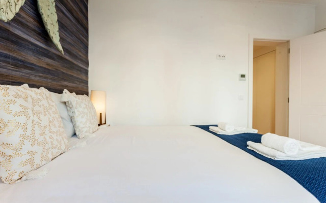 Sao Bento Blue One-Bedroom Apartment - by LU Holidays