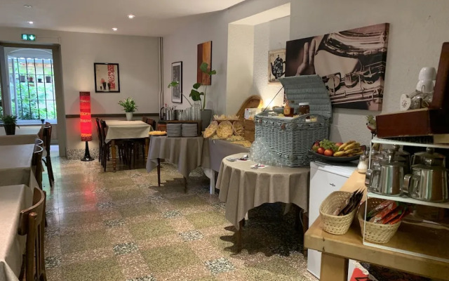 Initial by balladins, hôtel Broisin