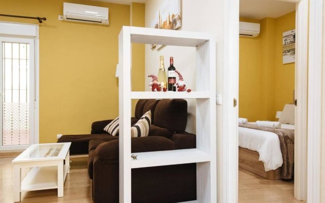 Cozy and well located apartment in the center of Seville