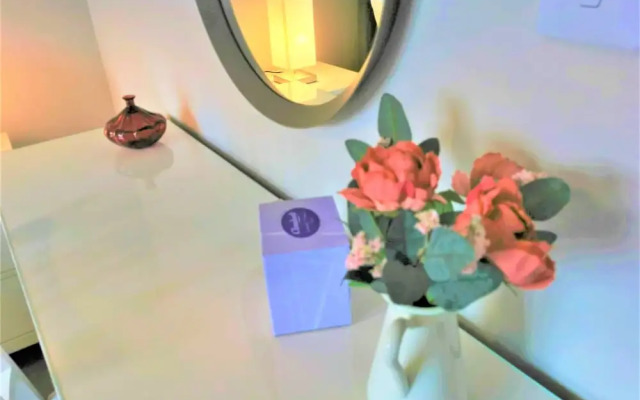 New Apartment Free Electric Car Charging