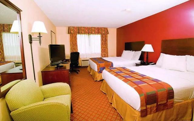 Quality Inn & Suites East
