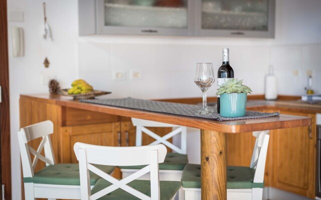 Luminous Loft Apt. ¨above¨ the Atlantic Ocean