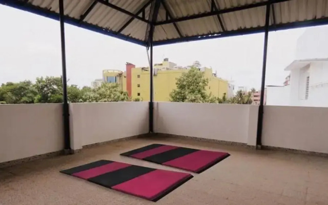 Shalom Residency